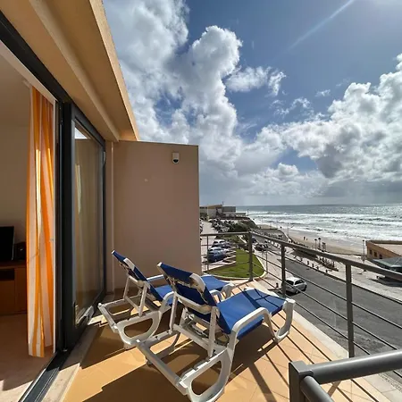 Apartamento With Breathtaking View Praia da Lourinhã